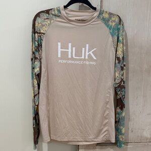 Huk Men's Beige Long Sleeve Shirt with Camo Sleeves